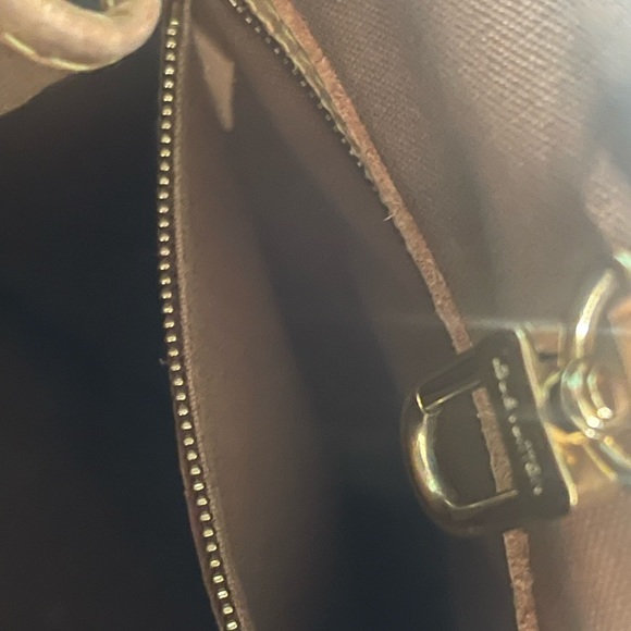 Monogram Battignolles Vertical - Picture 4 of 10